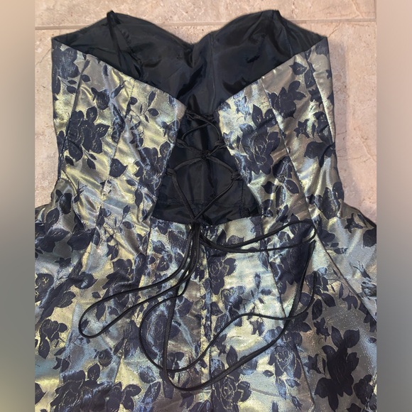 Vintage Rare Roberta Cocktail Dress Black Gold Floral Layered Skirt - Size 9/10 - Picture 8 of 14